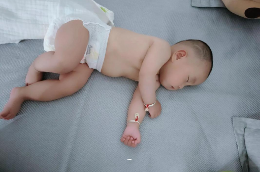 云浮孕妇肚脐周围发青